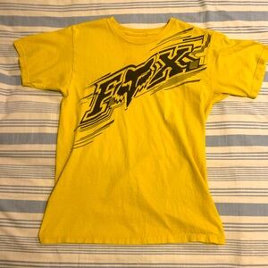 Super sick yellow fox racing t shirt.
